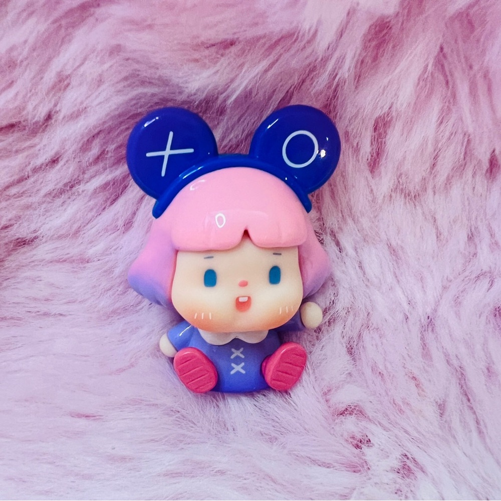 Very Cute “SIWAI” Girl Beans (Price for each)